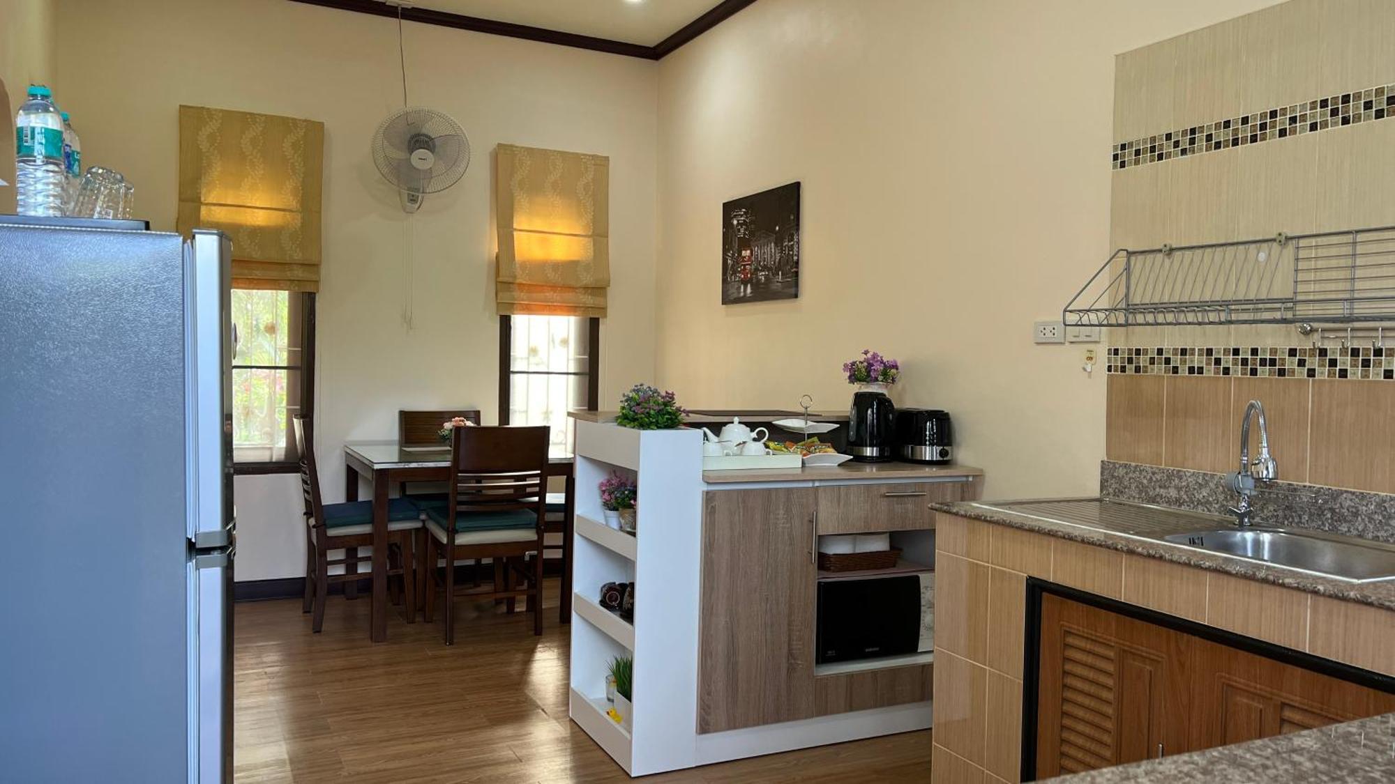 Malinee Villa Phuket バンタオビーチ エクステリア 写真